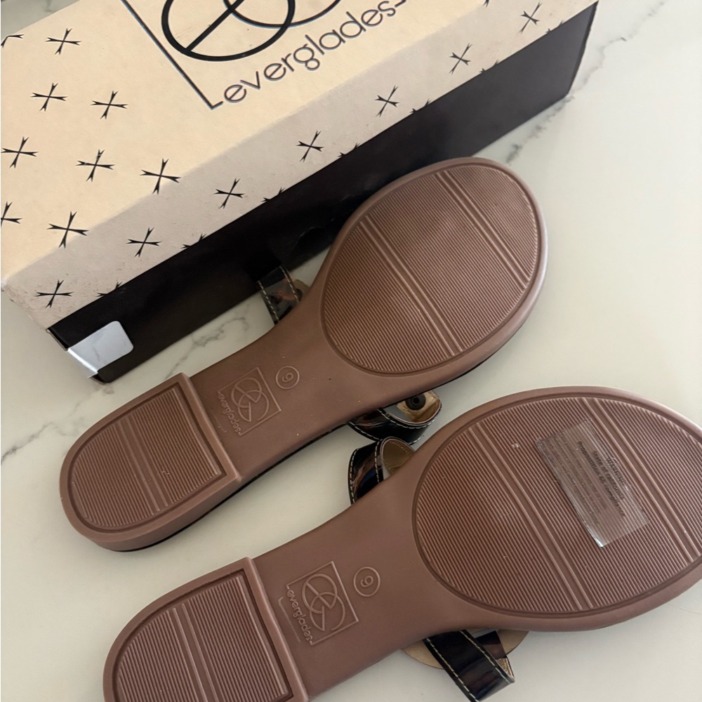 Brown Tortoise Shell Sandals - Picture 3 of 3